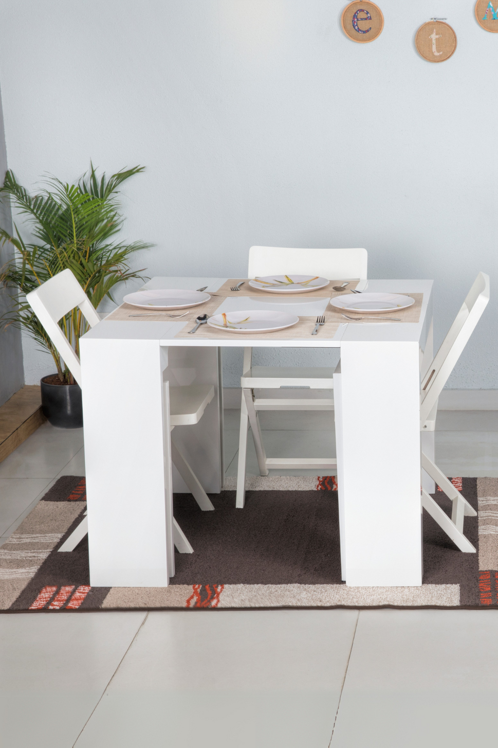 Adaptive Extendable Table